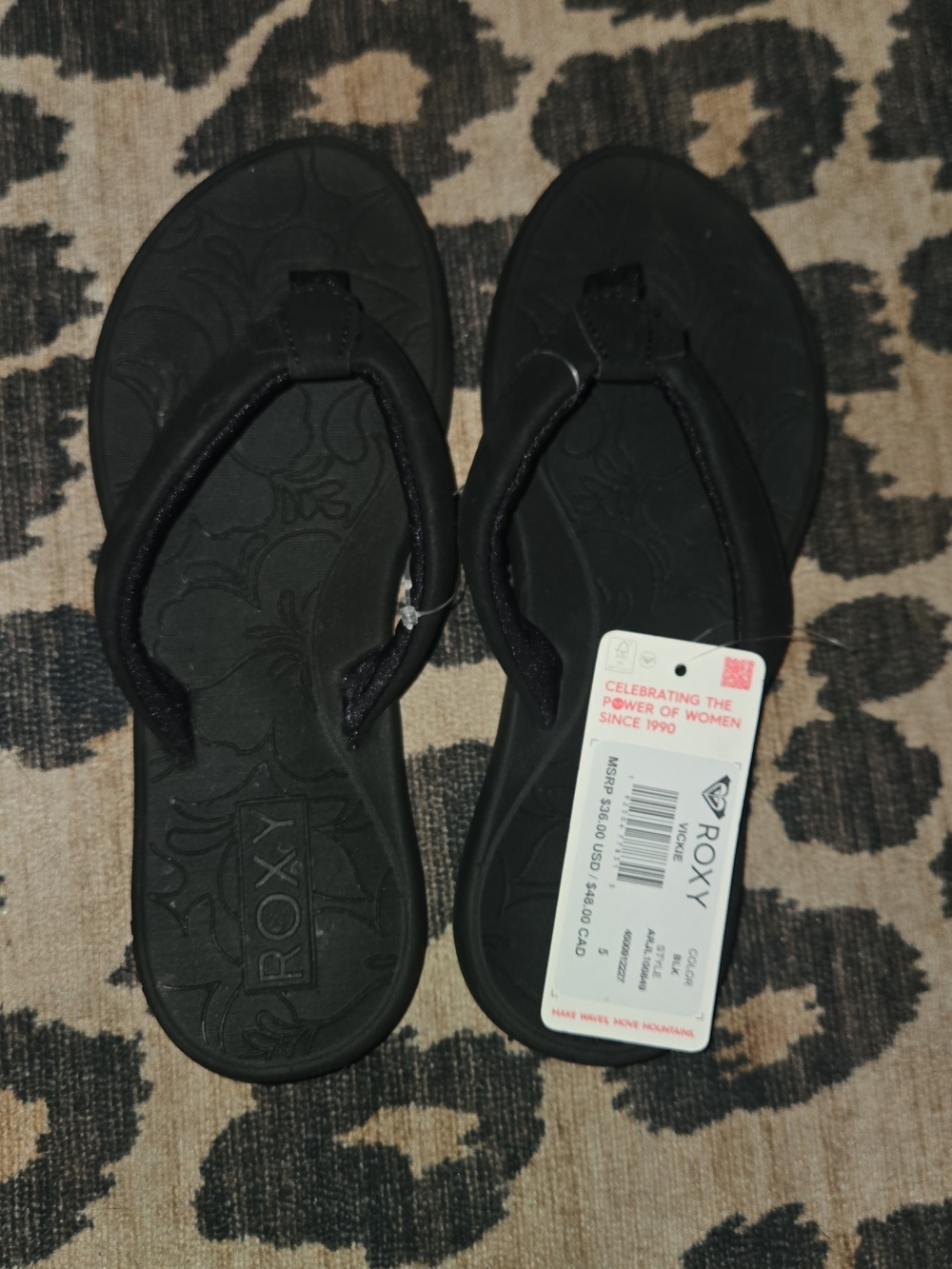 Roxy Black Floral Embossed Flip Flops